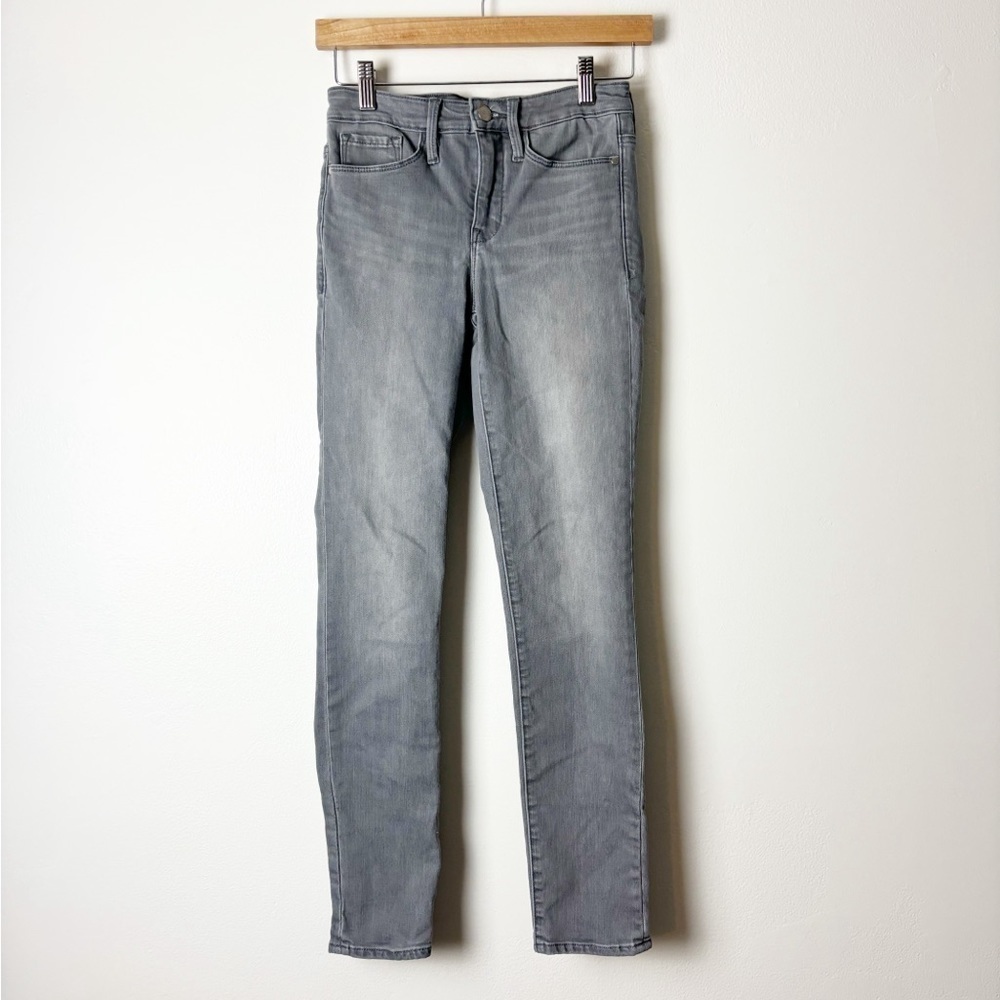 ATHLETA • Women’s Sculptek High Rise Skinny Grey Jeans Size 2